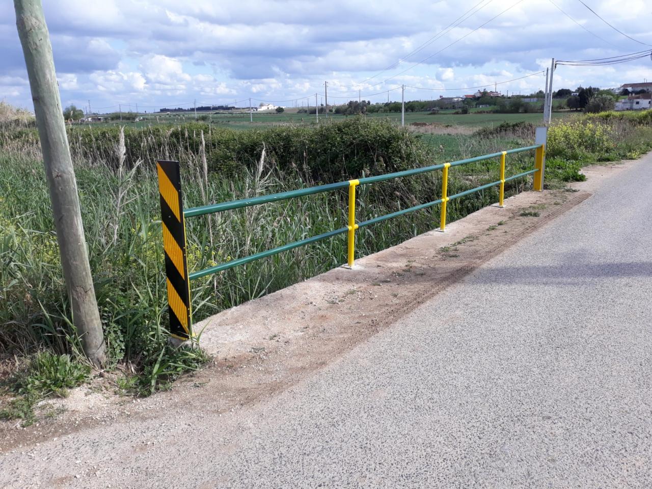 Freguesia instala gradeamentos na Estrada da Bemposta